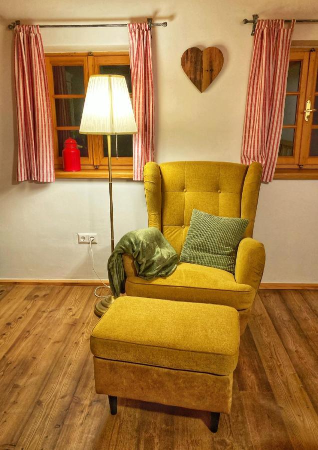 Appartement Kellerstoeckl Weber à Güssing Extérieur photo